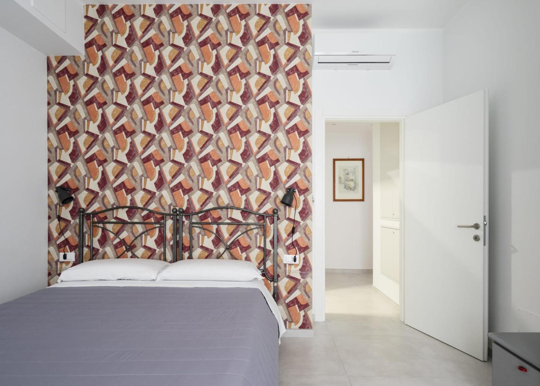 @Urhome - Luxury Accommodation روما المظهر الخارجي الصورة